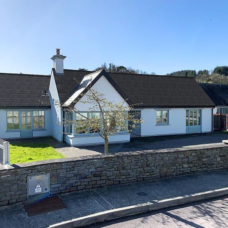 4 Bedroom Holiday Home In Union Hall, West Cork Unionhall Exterior photo